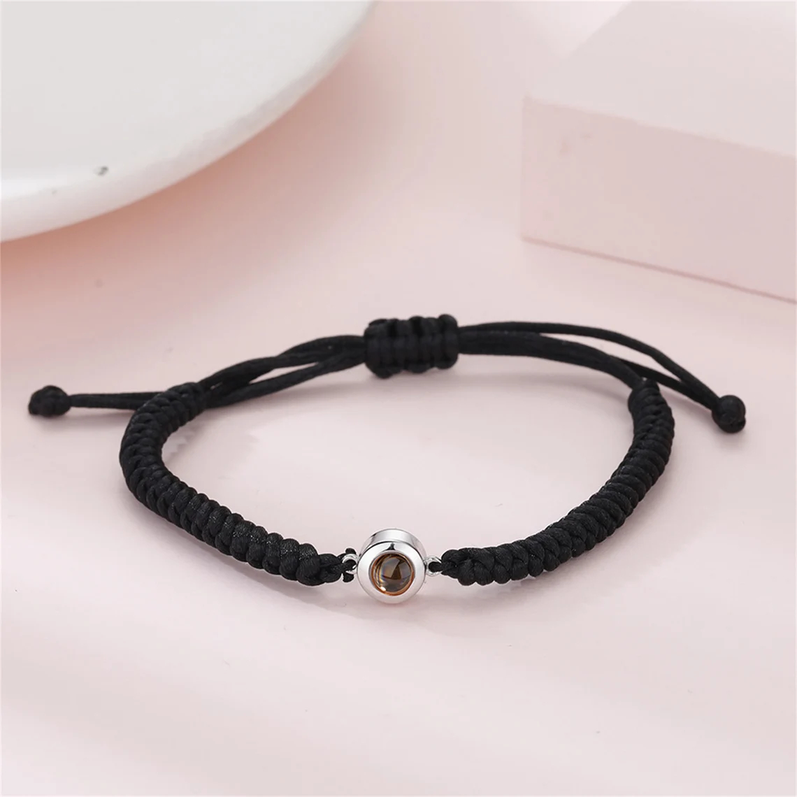 Projektionsarmband mit Foto – Personalisiertes Armband mit Bildprojektion