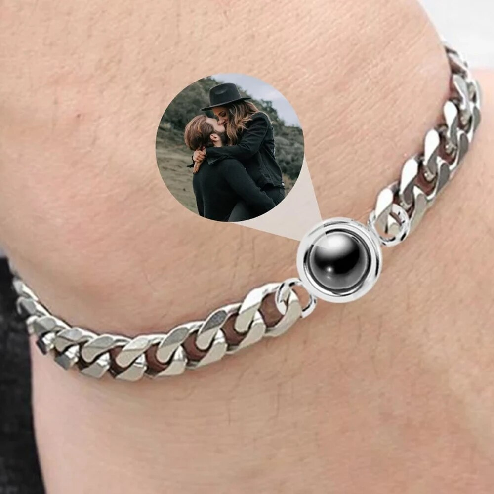 Armband mit Fotoprojektion – Personalisiertes Edelstahlarmband mit eigenem Bild im Inneren