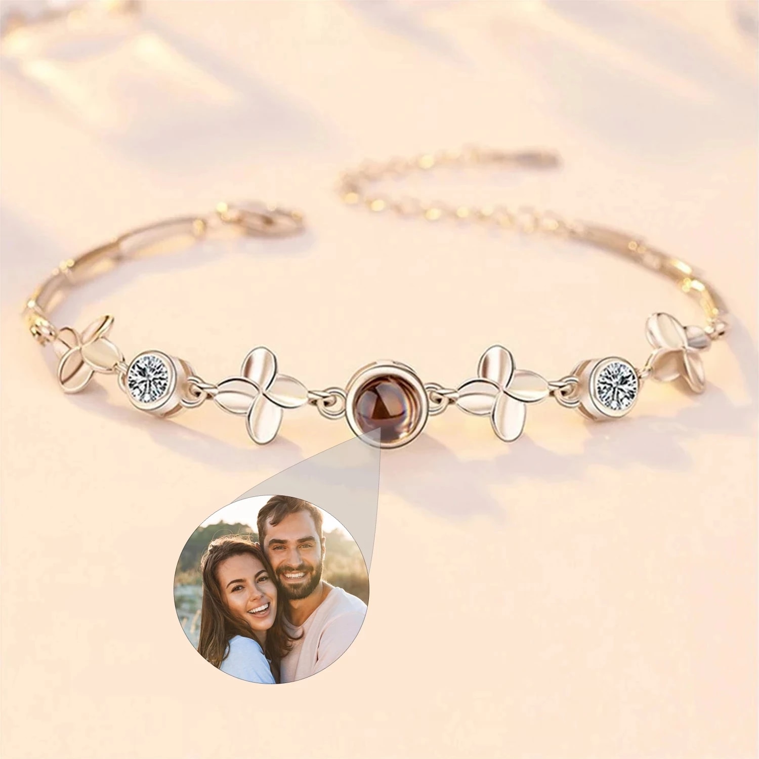Damenarmband mit Fotoprojektion – Personalisiertes Armband mit eigenem Bild im Inneren