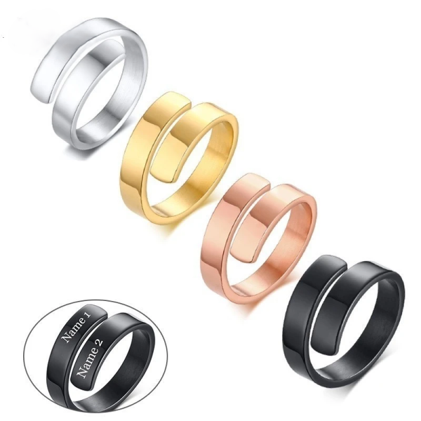 Spiral-Ring mit Gravur, Personalisierter Ring mit mehreren Namen