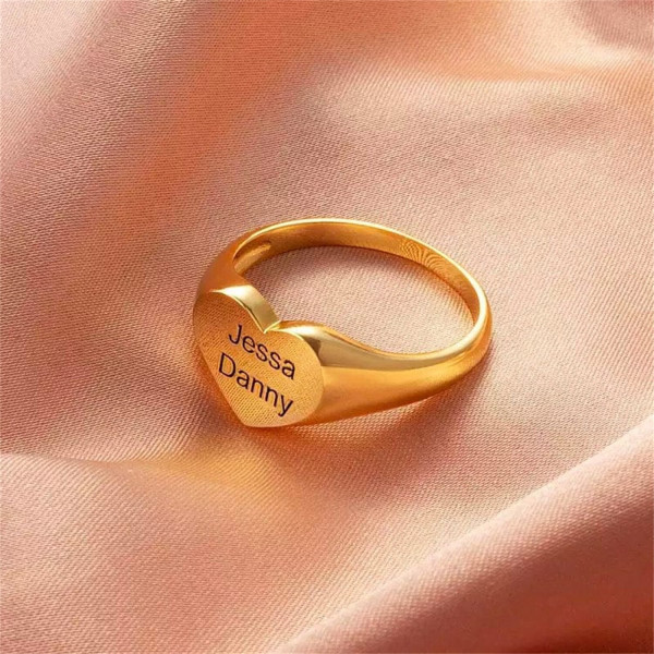 Herz-Ring mit Wunschtext | Klasse-Gravur Personalisierter Ring mit eigenem Namen