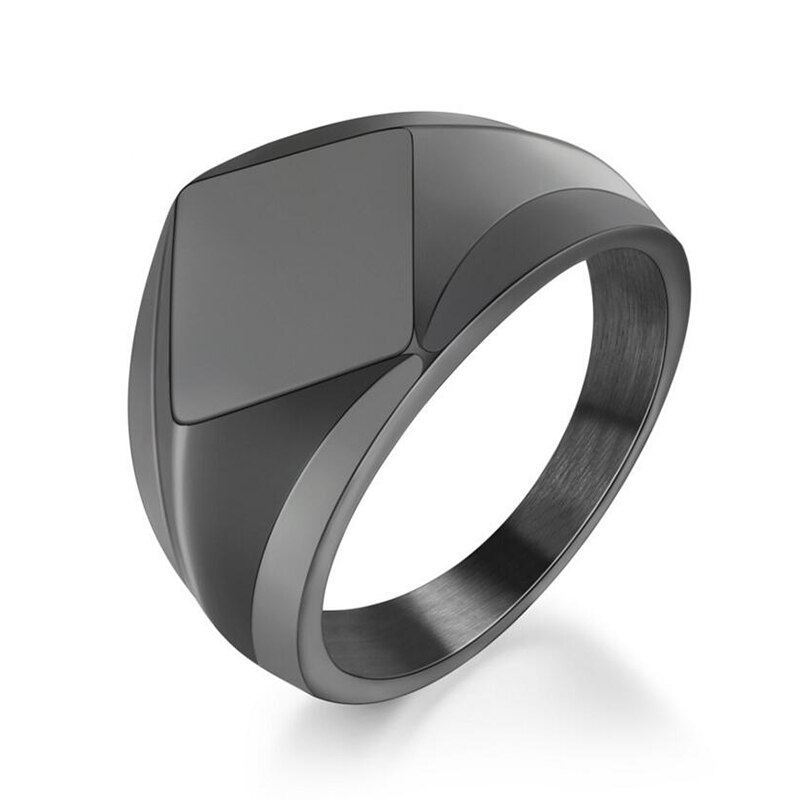 Personalisierter Ring mit Textgravur