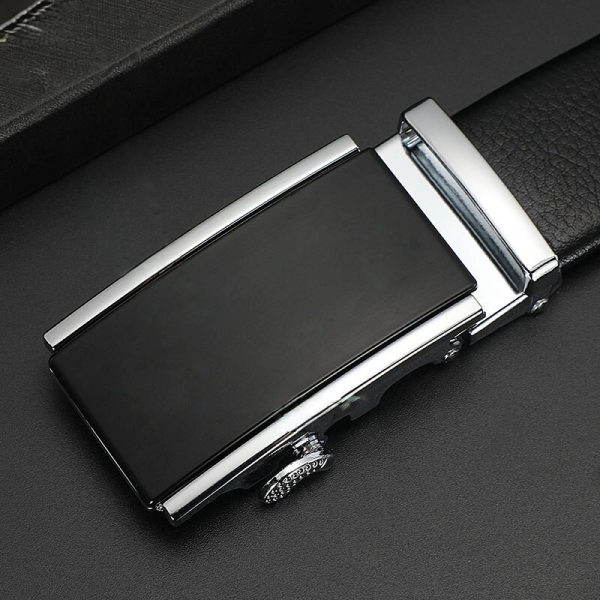 Gravierter Herrengürtel mit eigenem Logo & Wunschtext – Personalisierter Echtleder-Gürtel